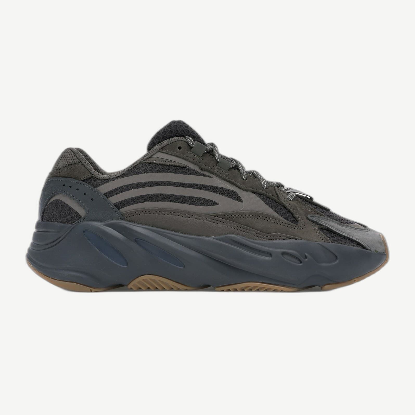 Yeezy 700 V2