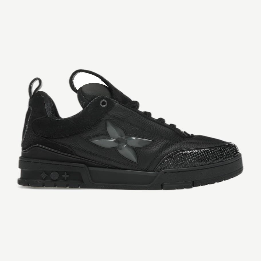 LV Skate Triple Black