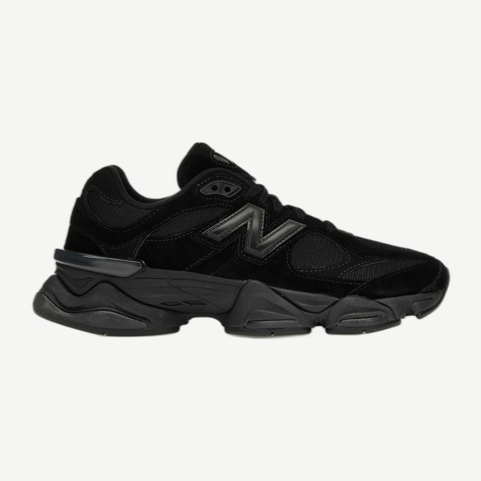 9060 Black